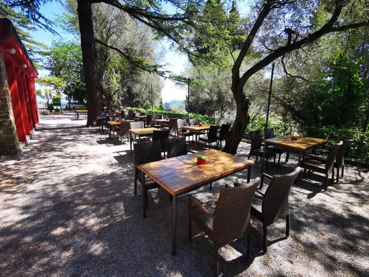 פיראן Morski Gaj Resort מראה חיצוני תמונה