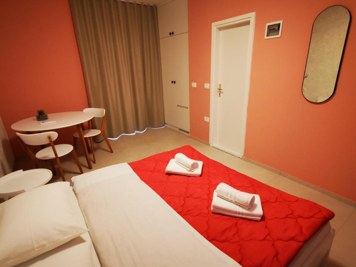 פיראן Morski Gaj Resort מראה חיצוני תמונה
